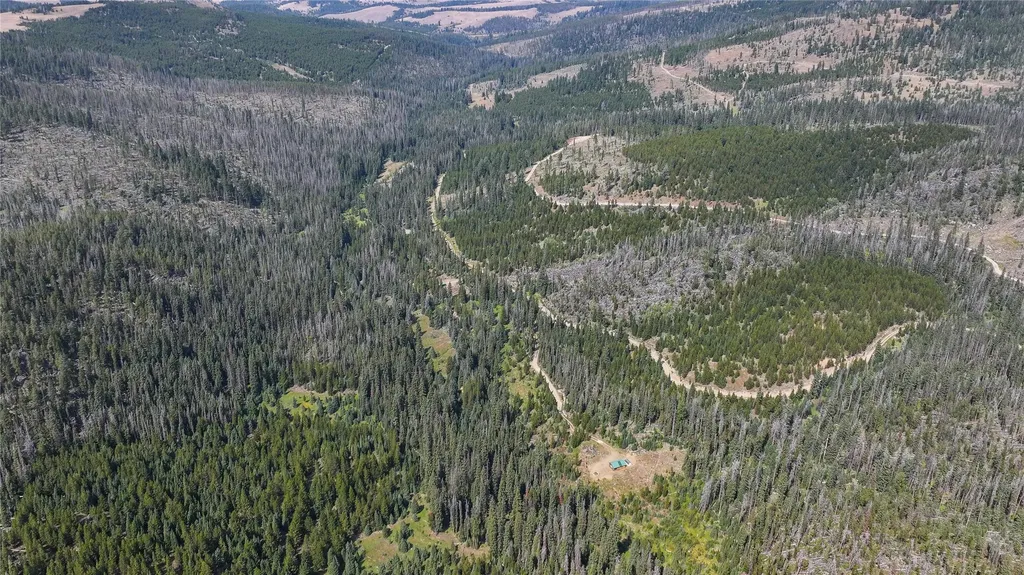 7379 Hahn Creek Road Elliston MT 59728