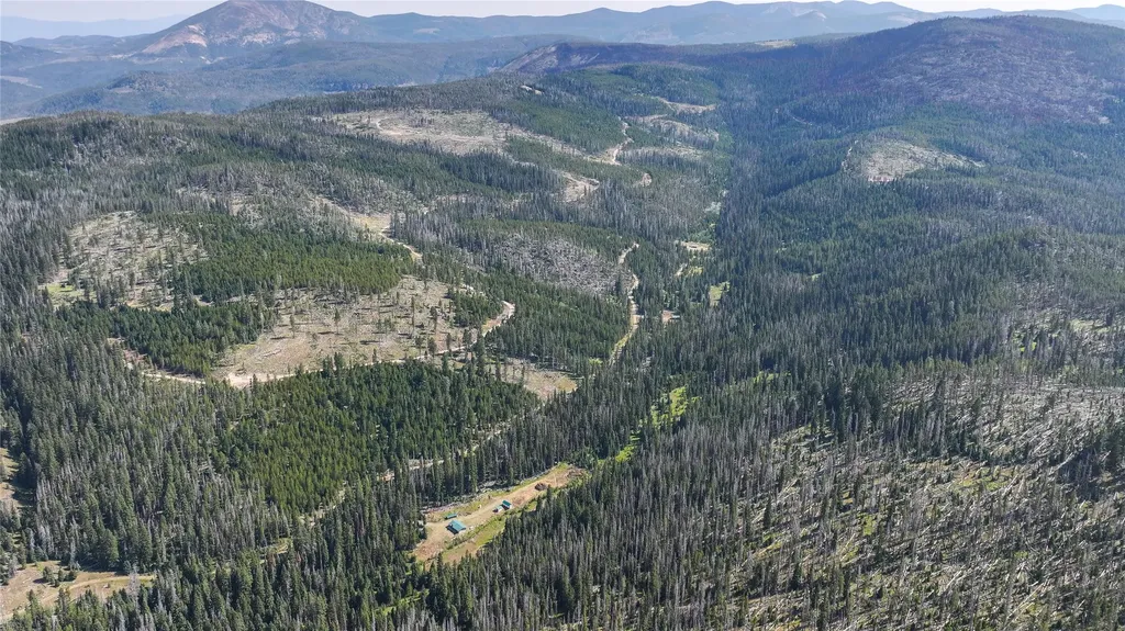 7379 Hahn Creek Road Elliston MT 59728