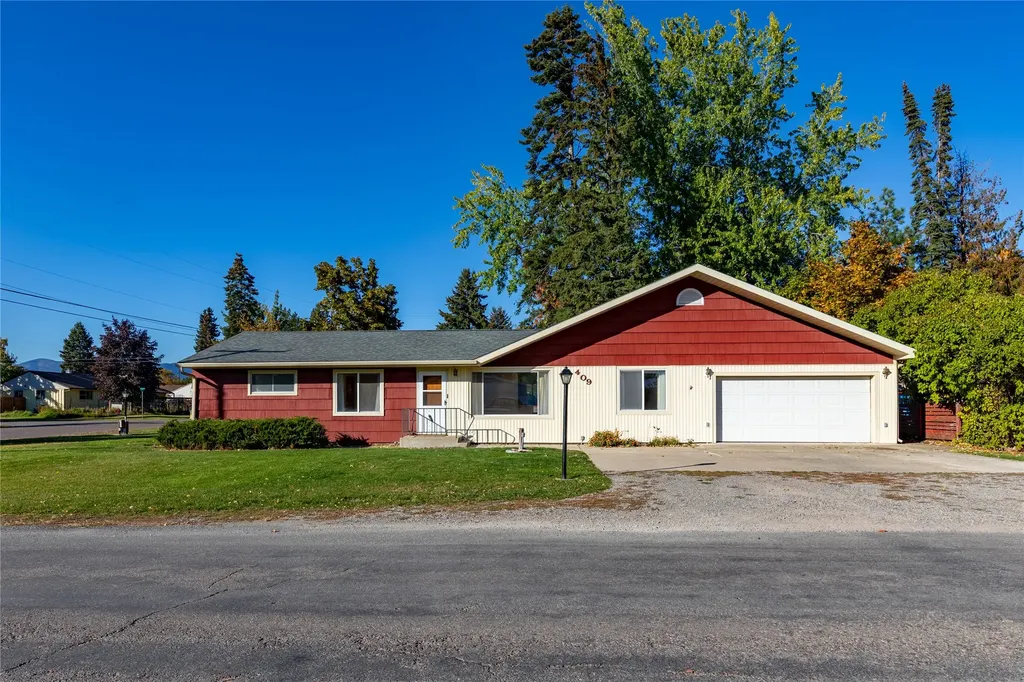 409 1st Street Columbia Falls MT 59912