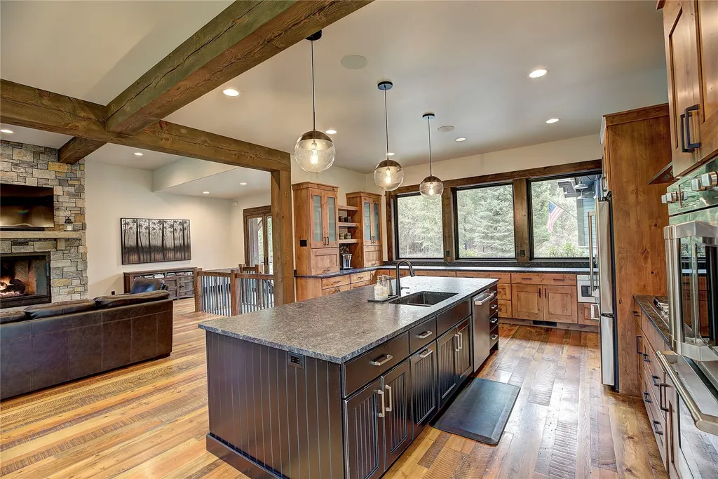1064 Whitefish Village Drive Whitefish MT 59937