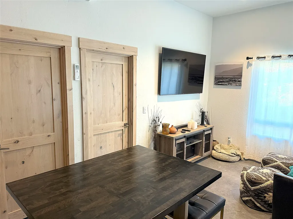 118 Salmon Drive Rexford MT 59930