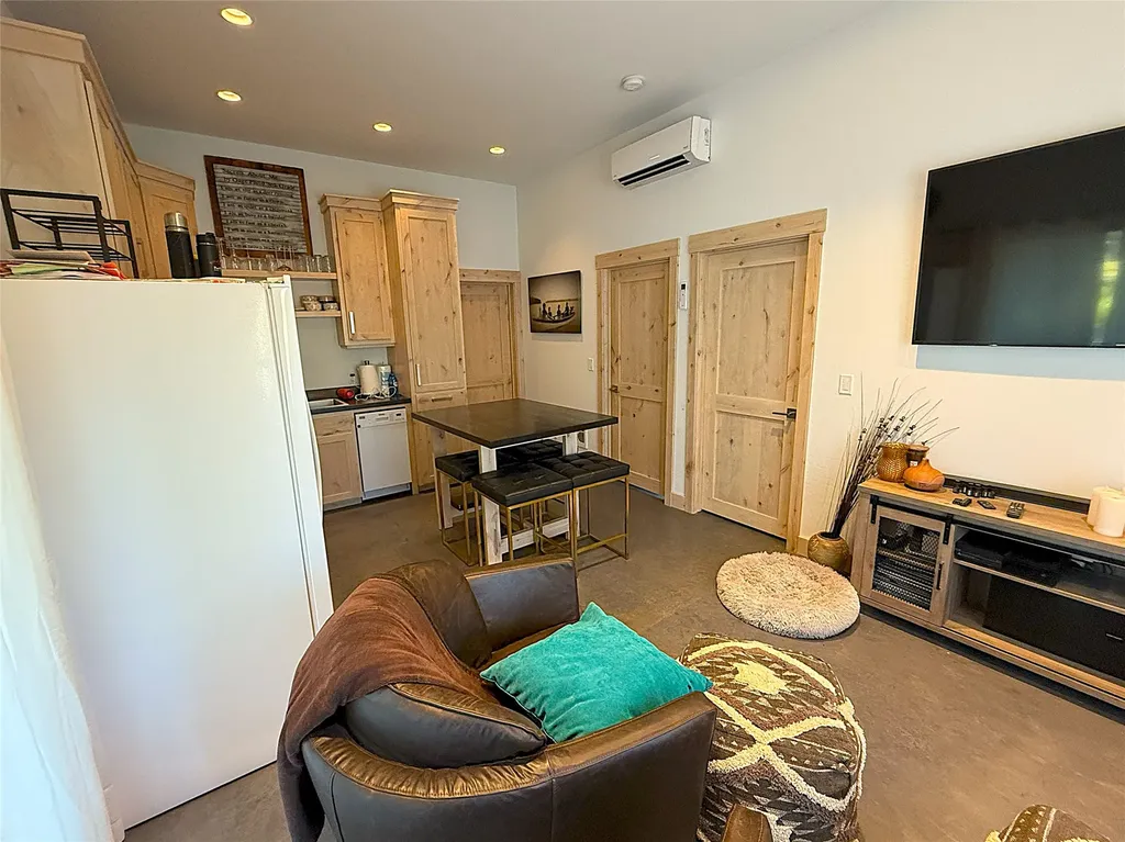 118 Salmon Drive Rexford MT 59930