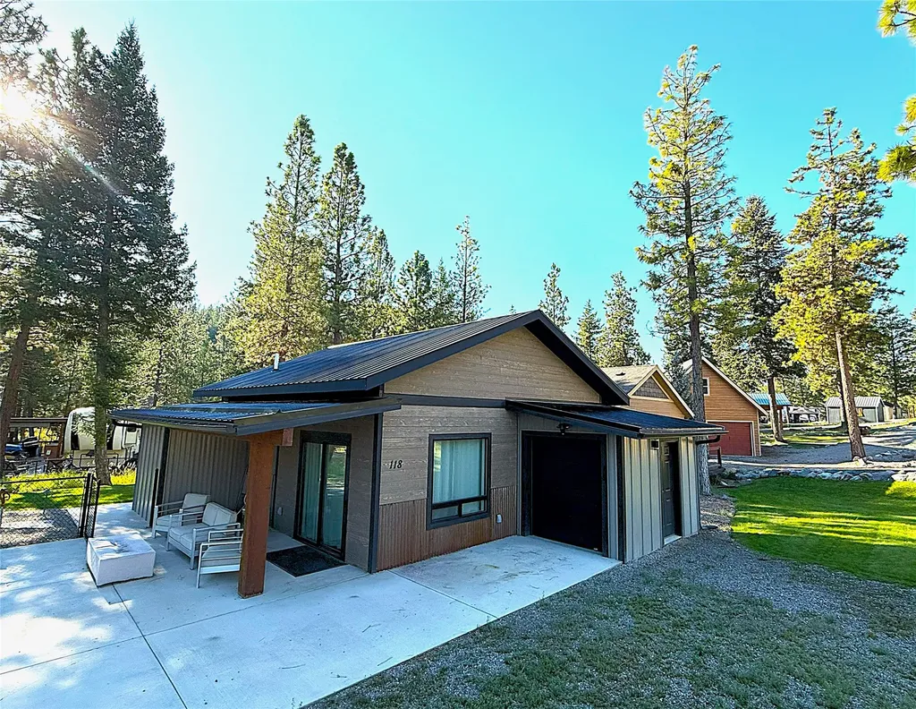 118 Salmon Drive Rexford MT 59930