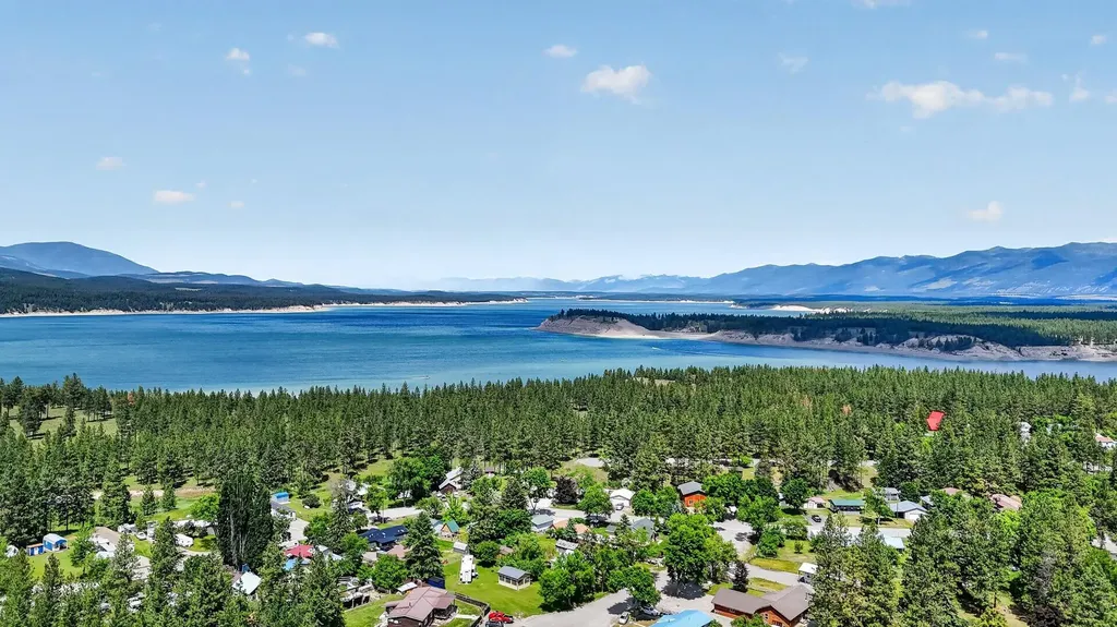 118 Salmon Drive Rexford MT 59930