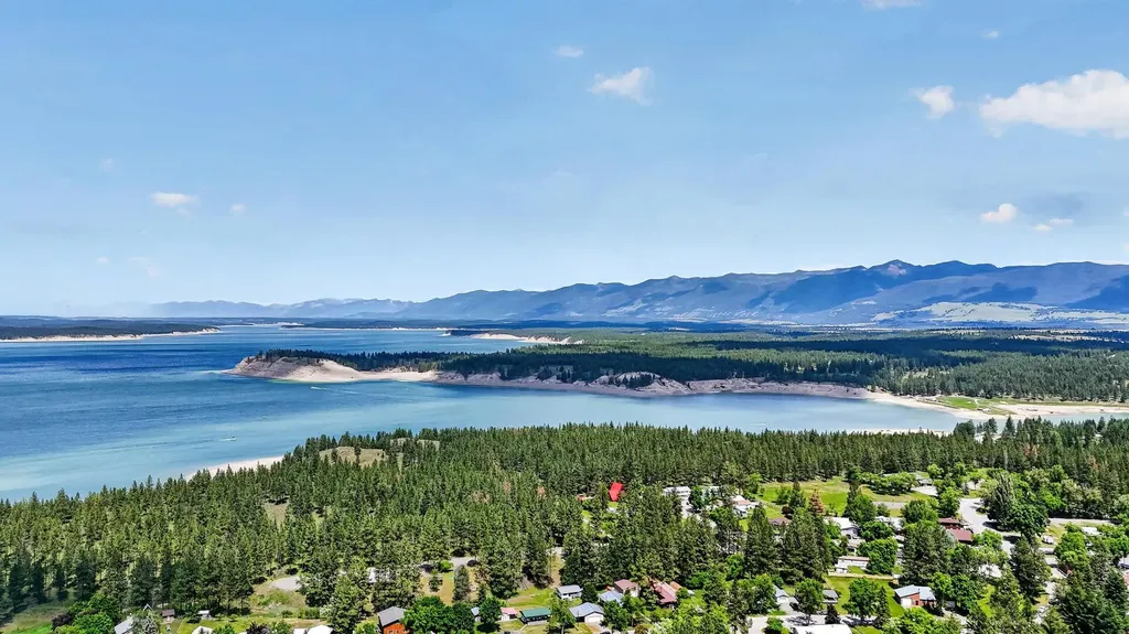118 Salmon Drive Rexford MT 59930