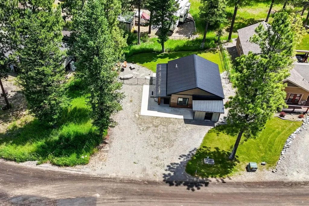 118 Salmon Drive Rexford MT 59930