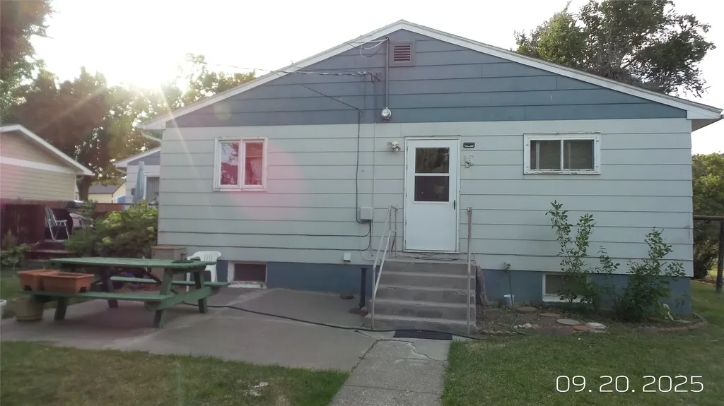 116 4th Street N Cascade MT 59421