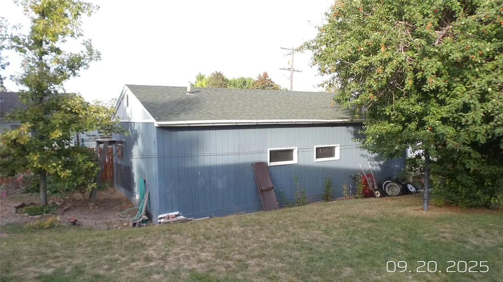 116 4th Street N Cascade MT 59421