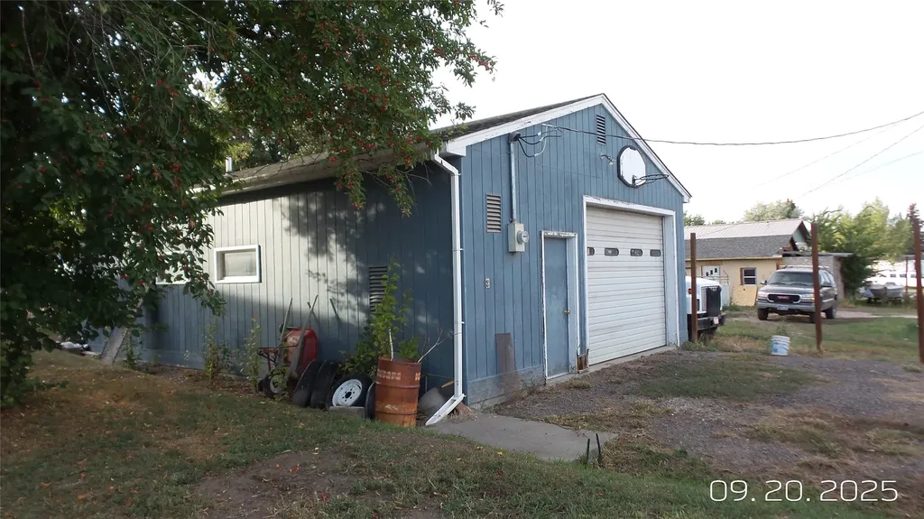116 4th Street N Cascade MT 59421