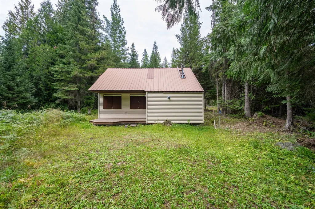 115 Thornton Lane Yaak MT 59935