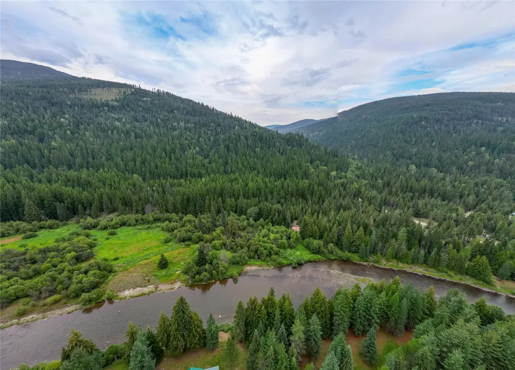 115 Thornton Lane Yaak MT 59935