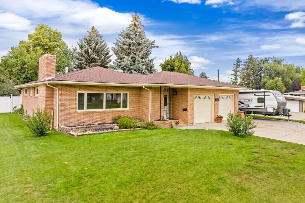 2212 Beech Drive Great Falls MT 59404