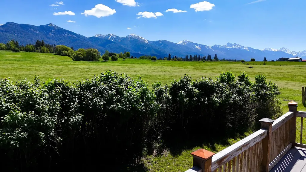 33911 N Crow Road Ronan MT 59864