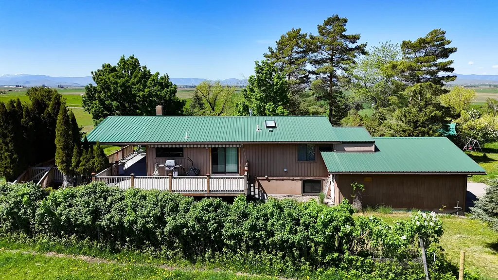 33911 N Crow Road Ronan MT 59864