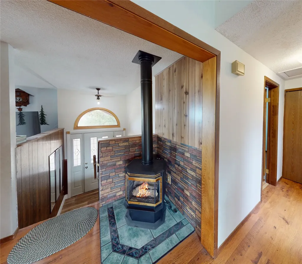 33911 N Crow Road Ronan MT 59864