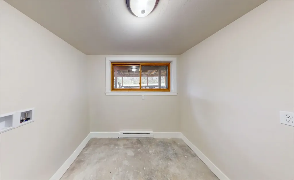 33911 N Crow Road Ronan MT 59864