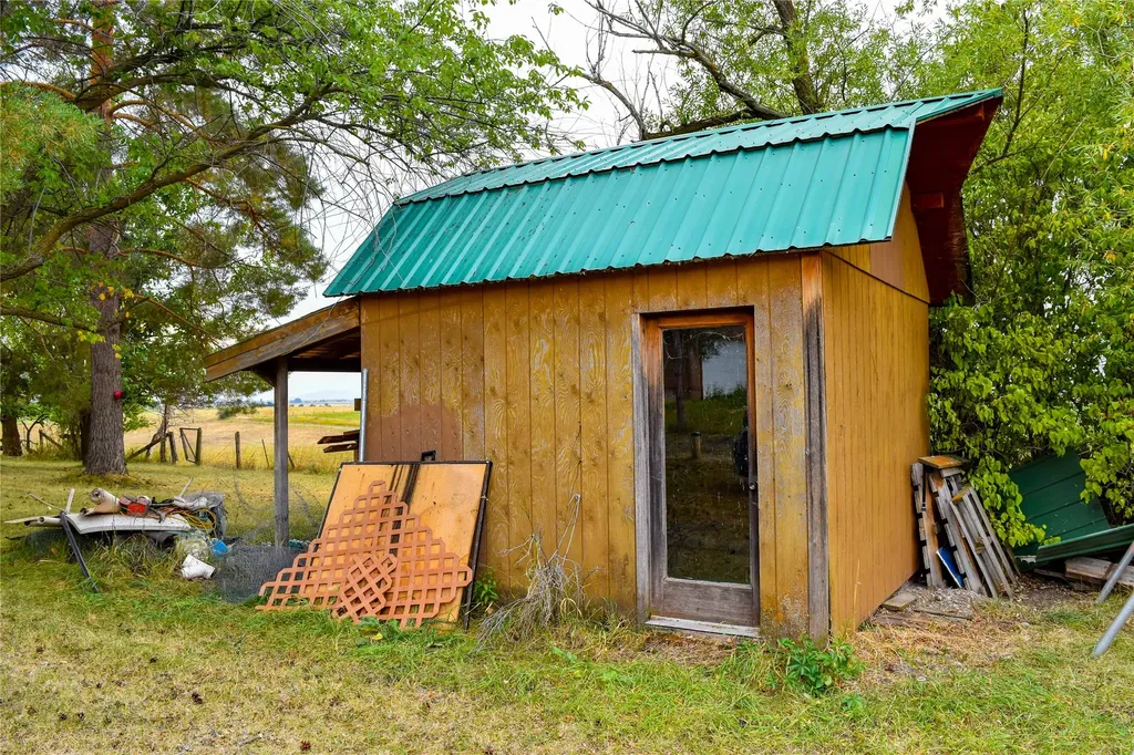 33911 N Crow Road Ronan MT 59864