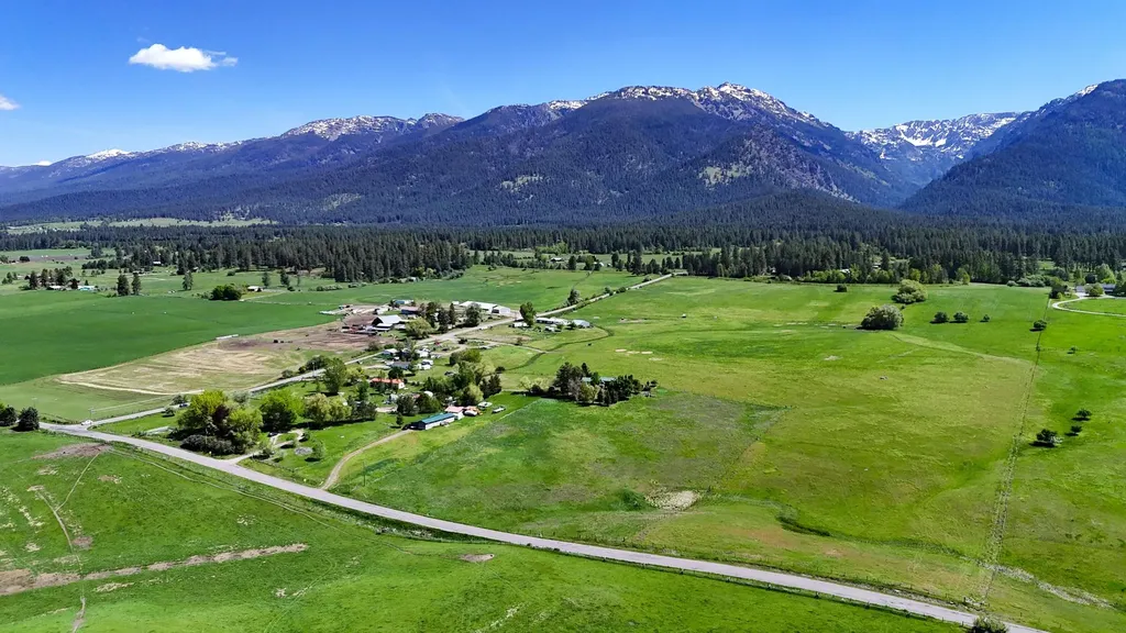 33911 N Crow Road Ronan MT 59864