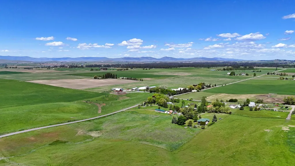 33911 N Crow Road Ronan MT 59864