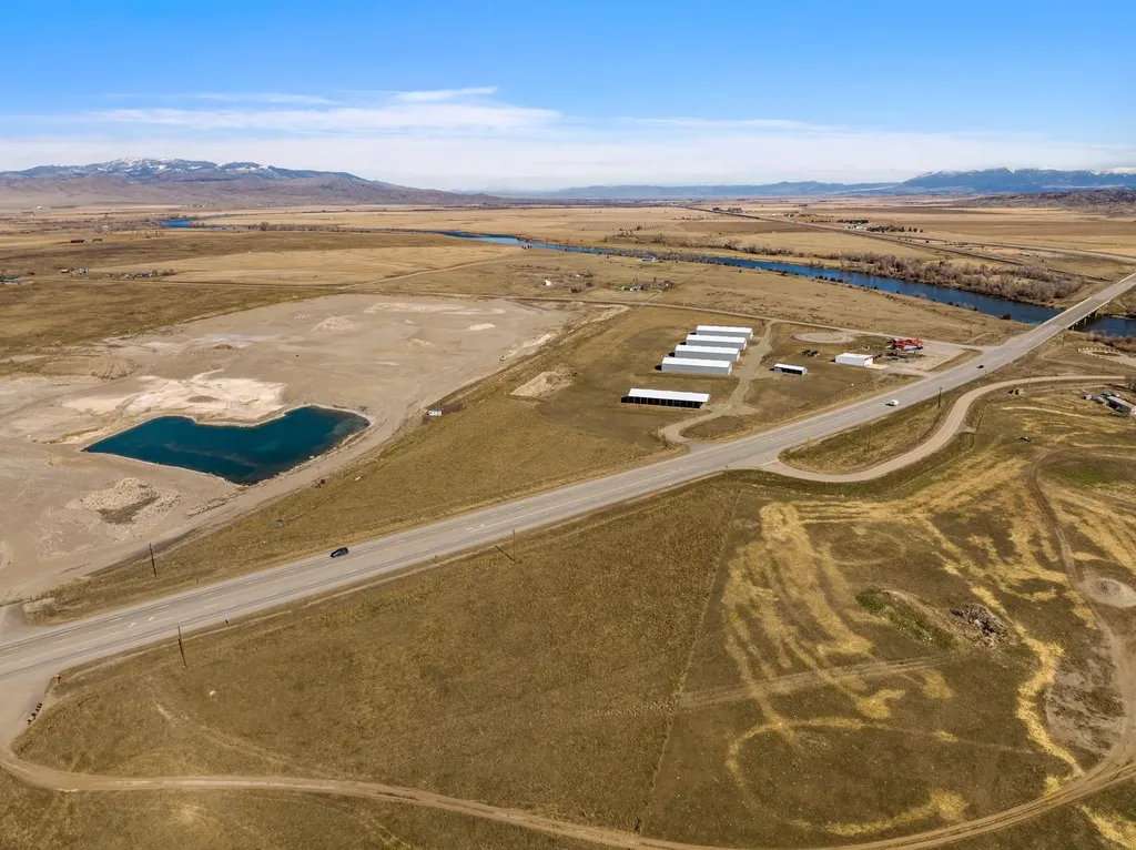 8866 Highway 287 Toston MT 59643