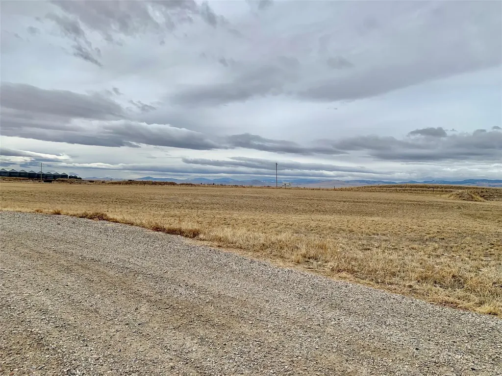 8866 Highway 287 Toston MT 59643