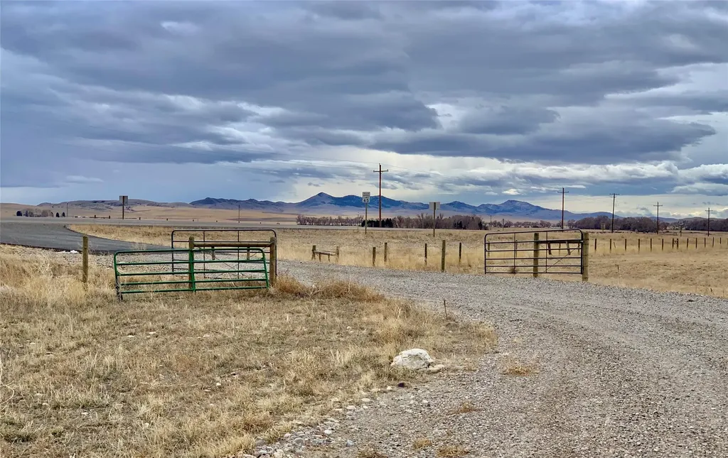 8866 Highway 287 Toston MT 59643