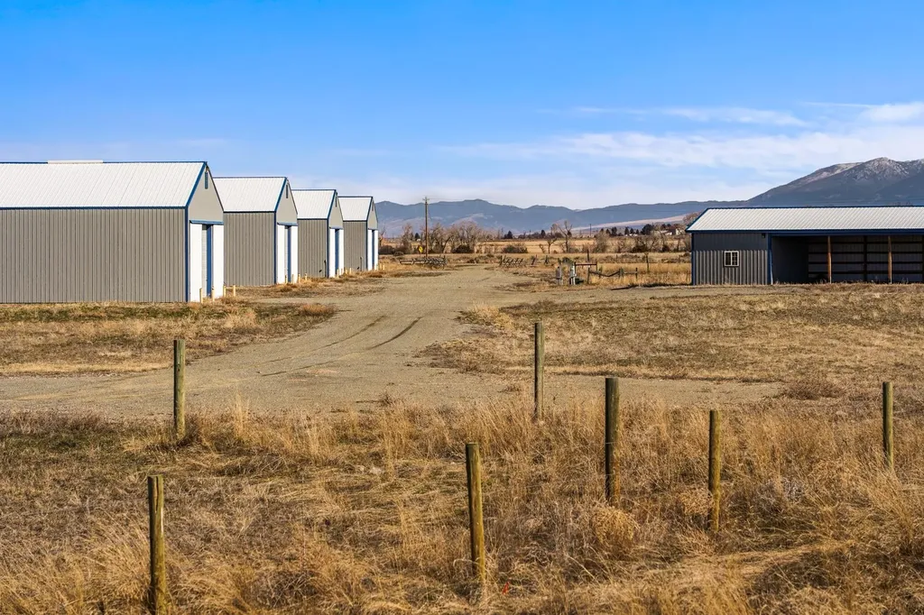 8866 Highway 287 Toston MT 59643
