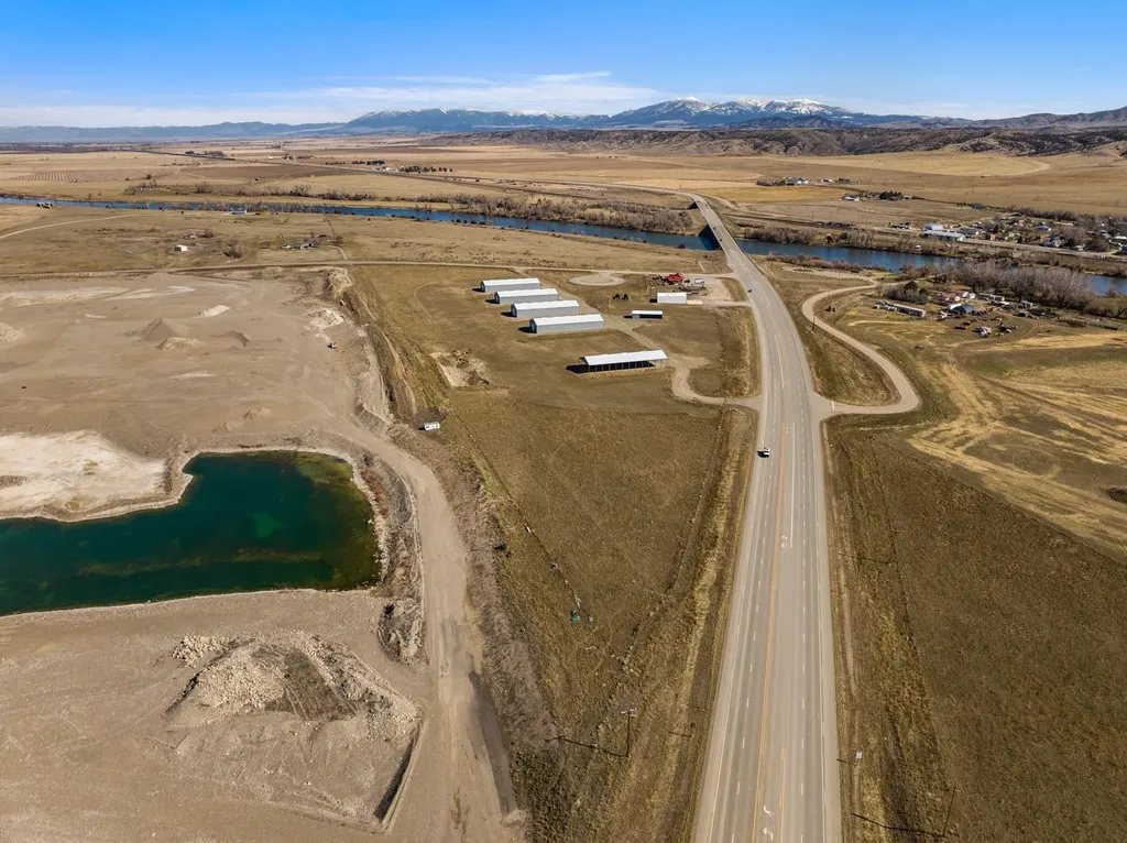 8866 Highway 287 Toston MT 59643