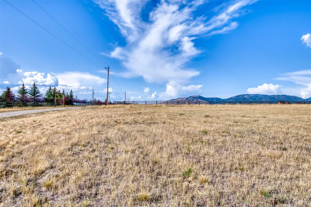 838 Diamond Ridge Loop Florence MT 59833