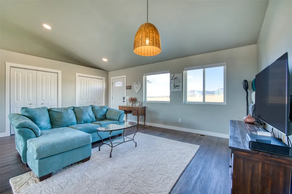 838 Diamond Ridge Loop Florence MT 59833