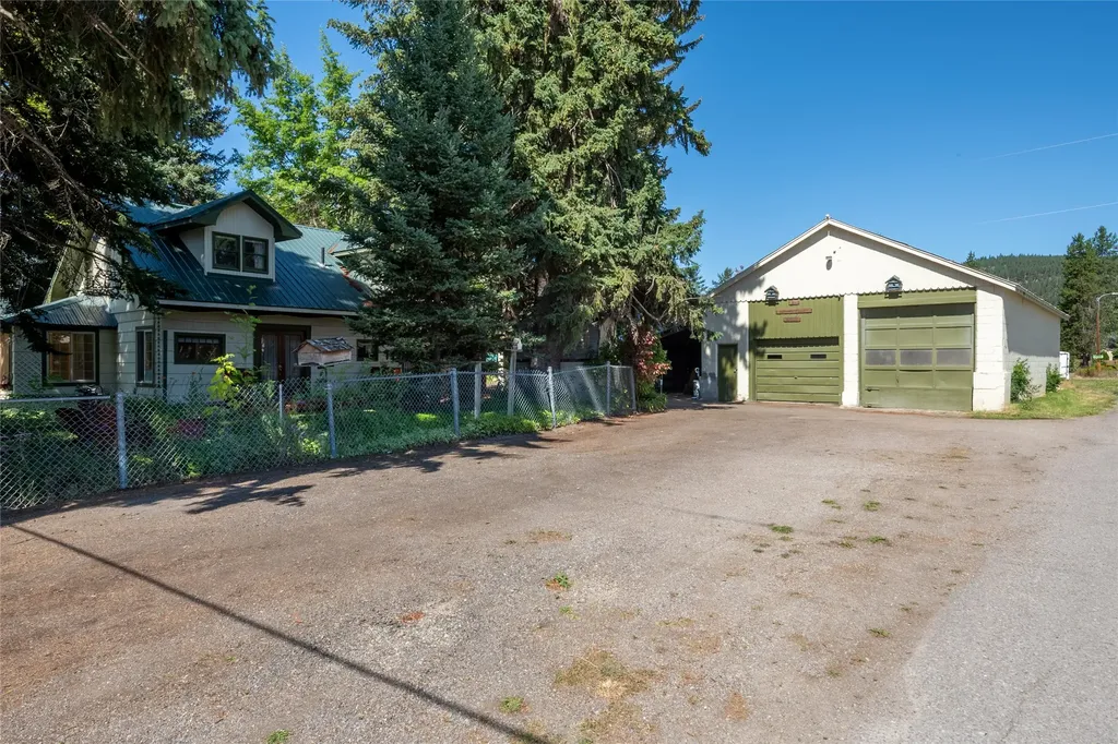 207 Main Street St Regis MT 59866