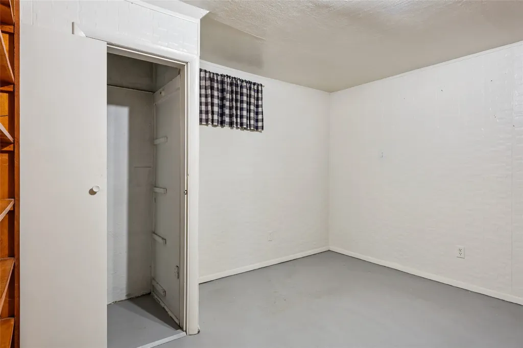 207 Main Street St Regis MT 59866