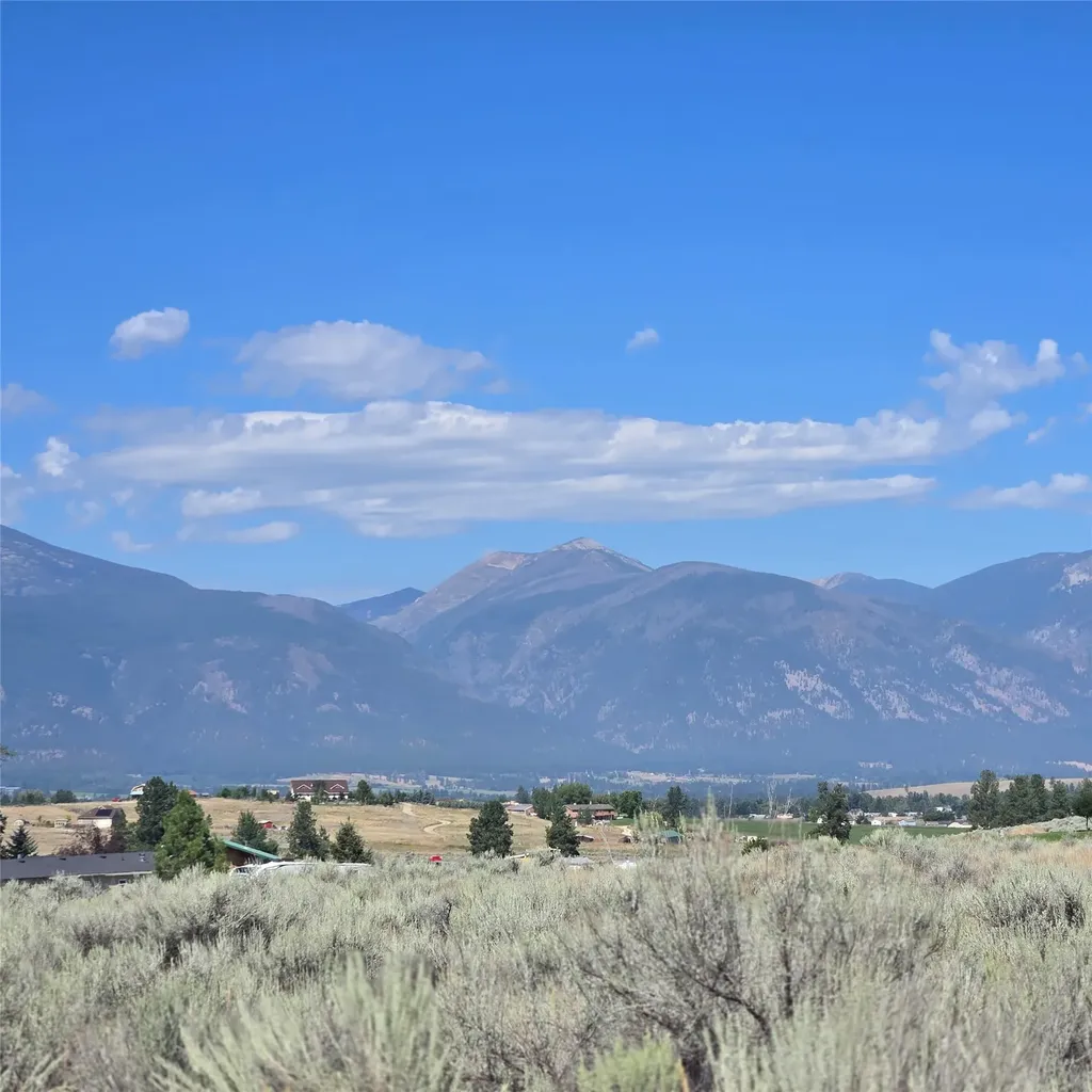 982 Foxy Lane Stevensville MT 59870