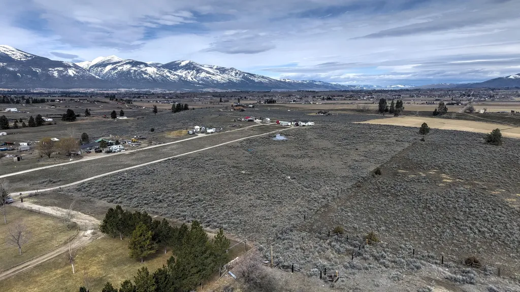 982 Foxy Lane Stevensville MT 59870