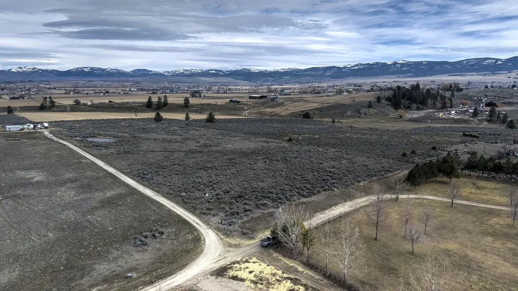 982 Foxy Lane Stevensville MT 59870