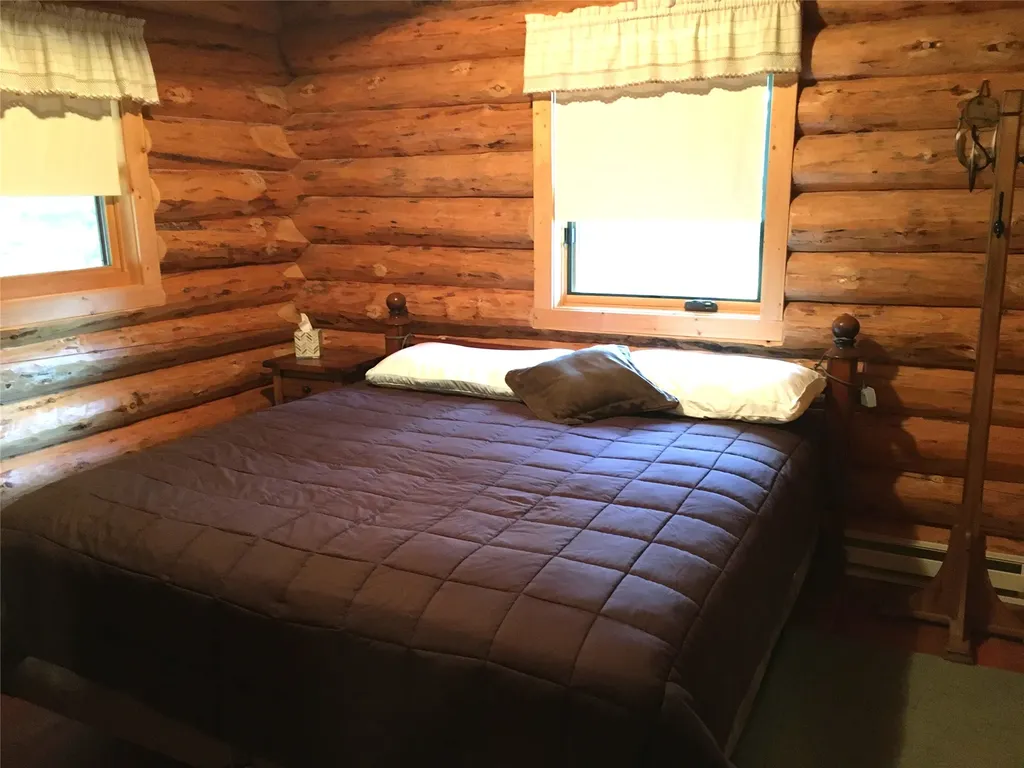 355 Tanager Trail Condon MT 59826