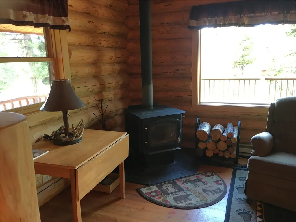 355 Tanager Trail Condon MT 59826