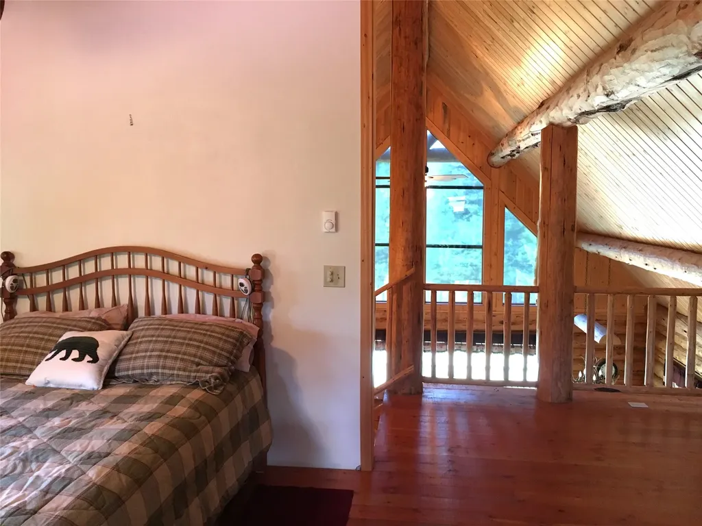 355 Tanager Trail Condon MT 59826