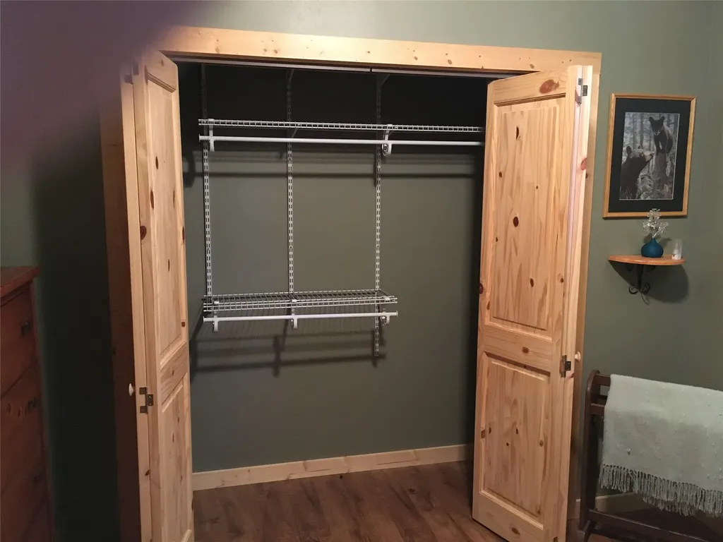 355 Tanager Trail Condon MT 59826