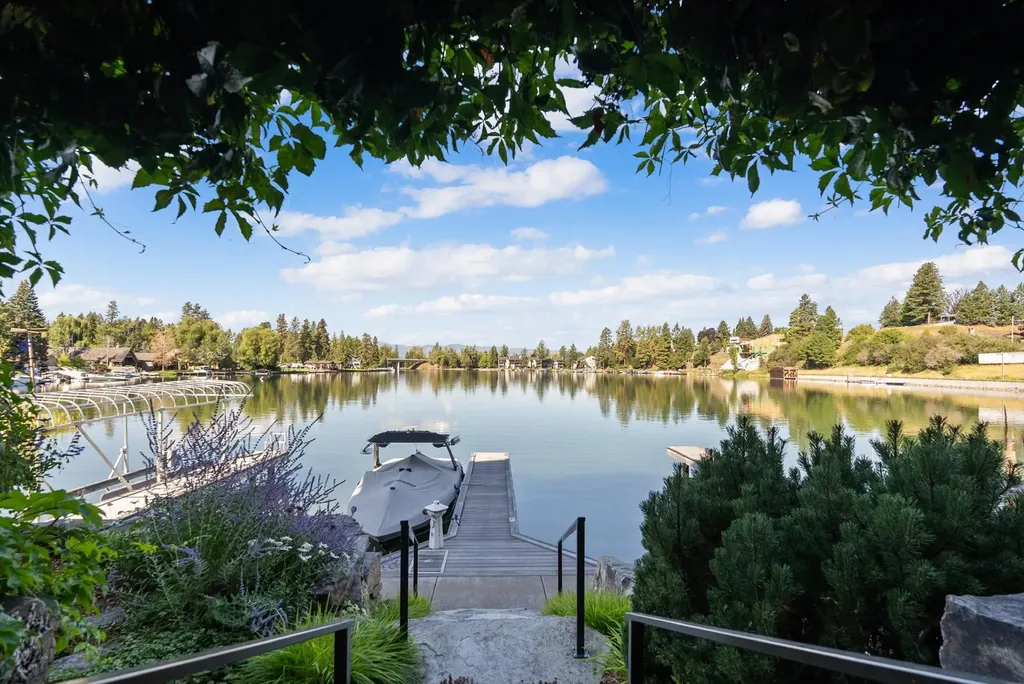 464 Electric Avenue Bigfork MT 59911