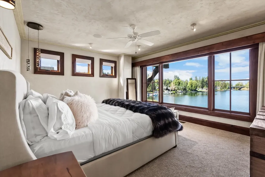 464 Electric Avenue Bigfork MT 59911