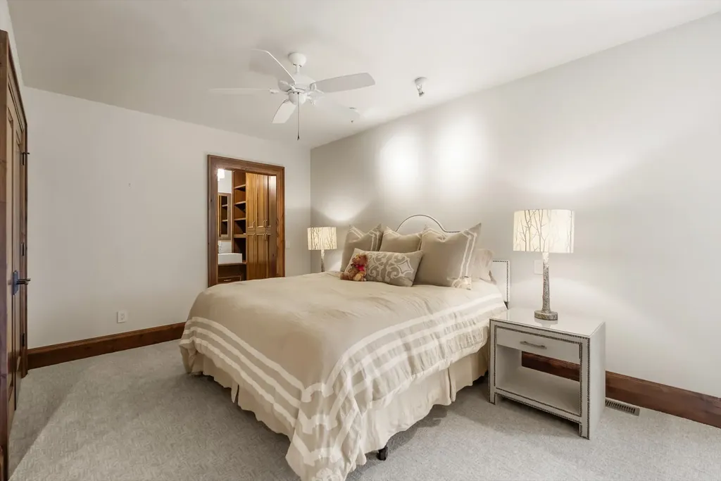 464 Electric Avenue Bigfork MT 59911