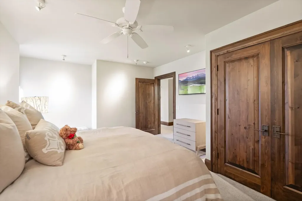 464 Electric Avenue Bigfork MT 59911
