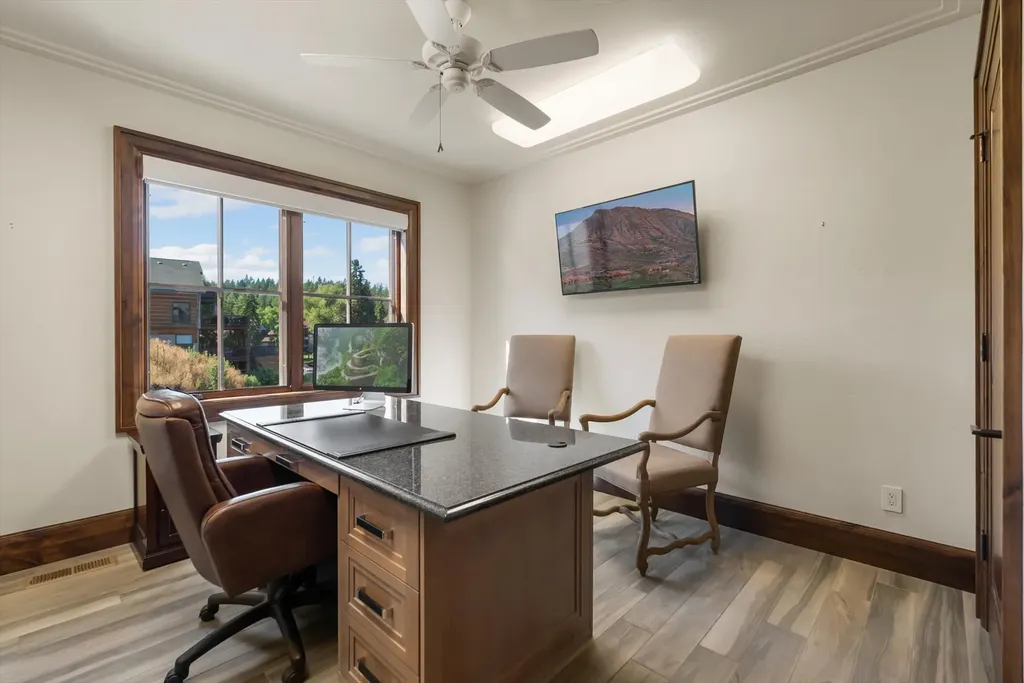 464 Electric Avenue Bigfork MT 59911