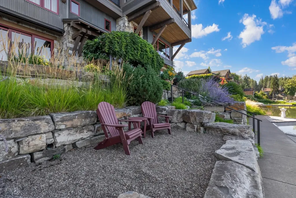 464 Electric Avenue Bigfork MT 59911