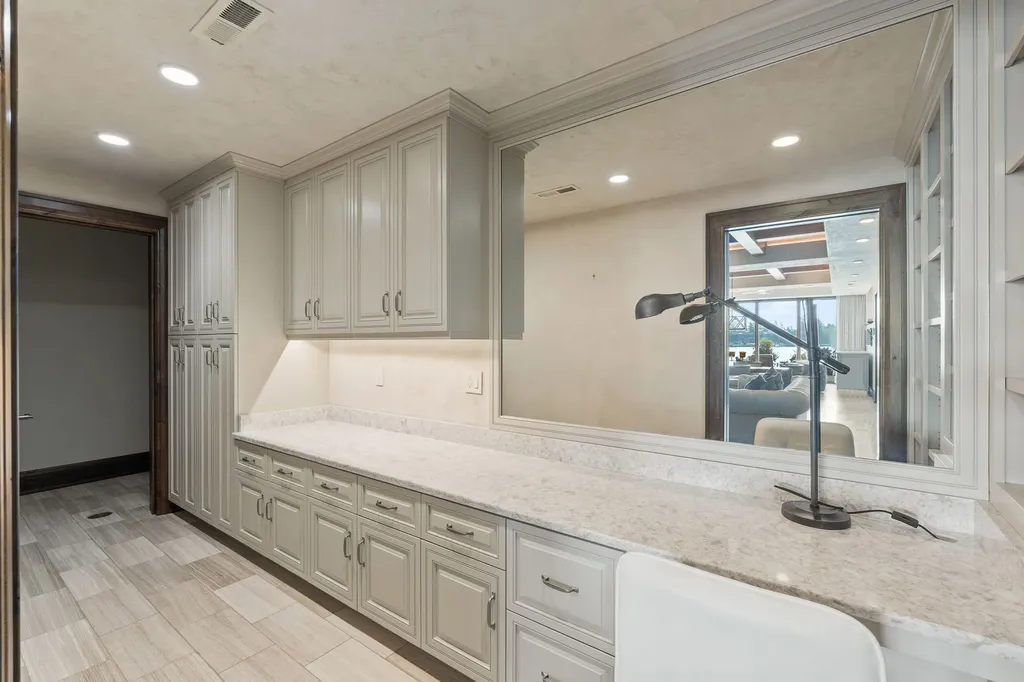 464 Electric Avenue Bigfork MT 59911