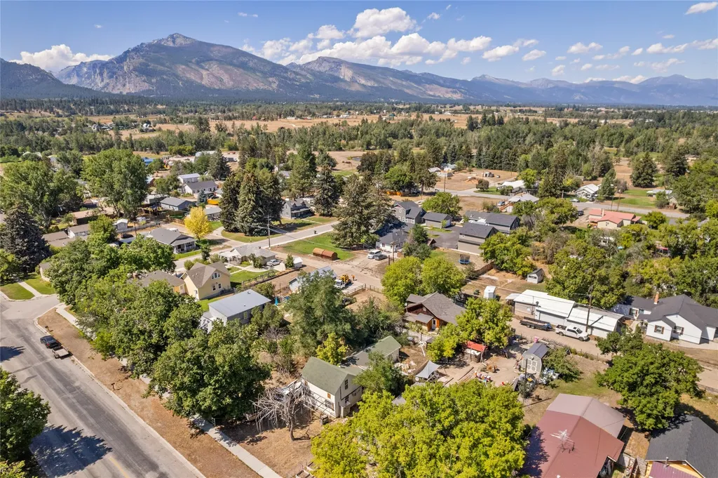 502 Adirondac Avenue Hamilton MT 59840