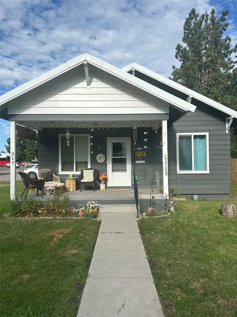 317 1st Avenue SE Ronan MT 59864