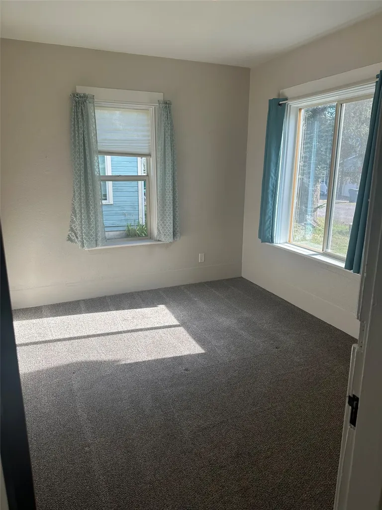317 1st Avenue SE Ronan MT 59864