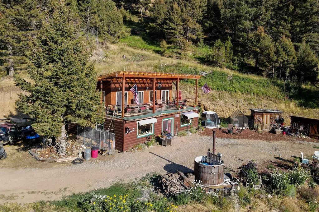 576 Wisconsin Creek Road Sheridan MT 59749